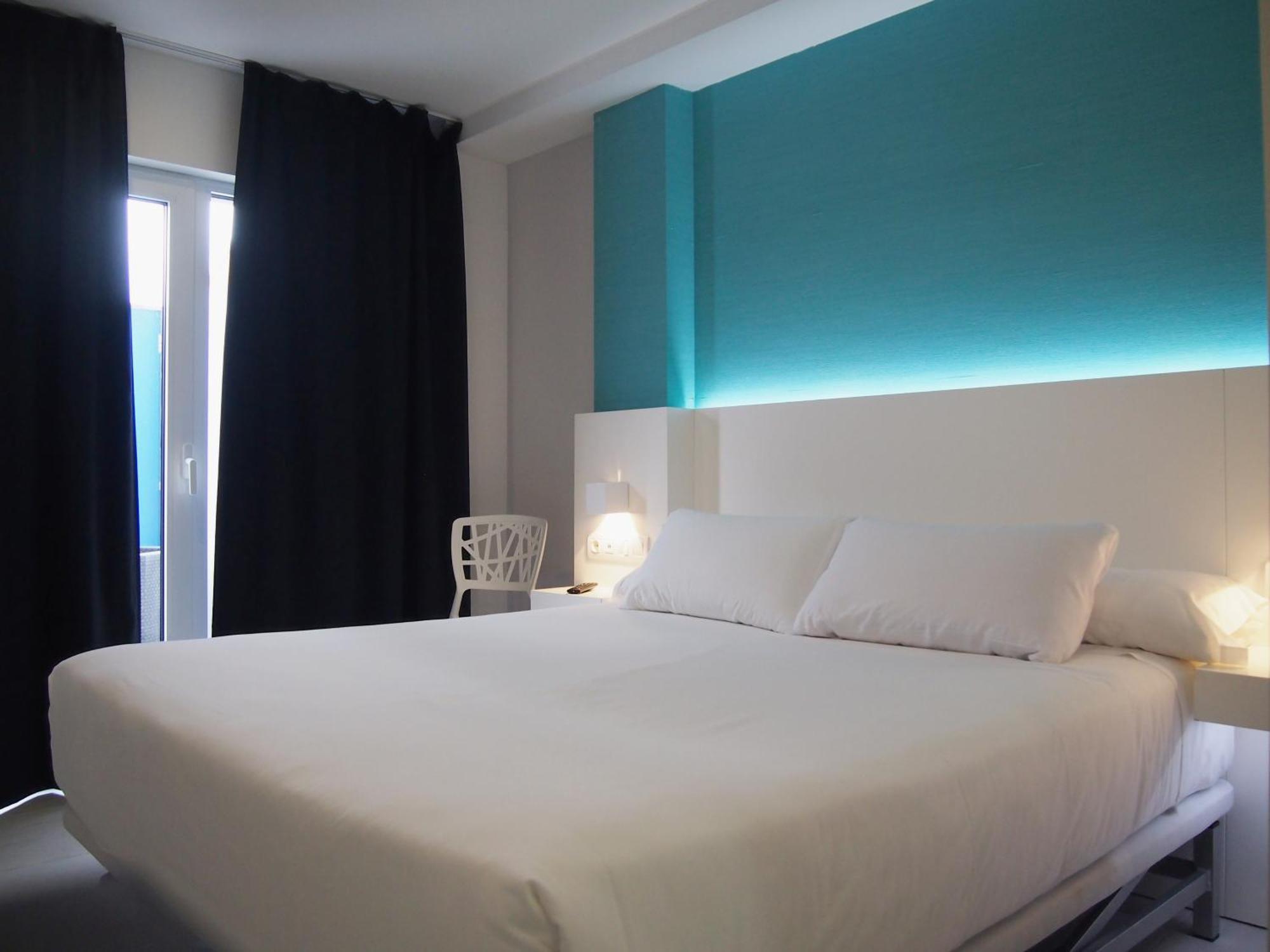 Four Rooms Muxia Exterior photo